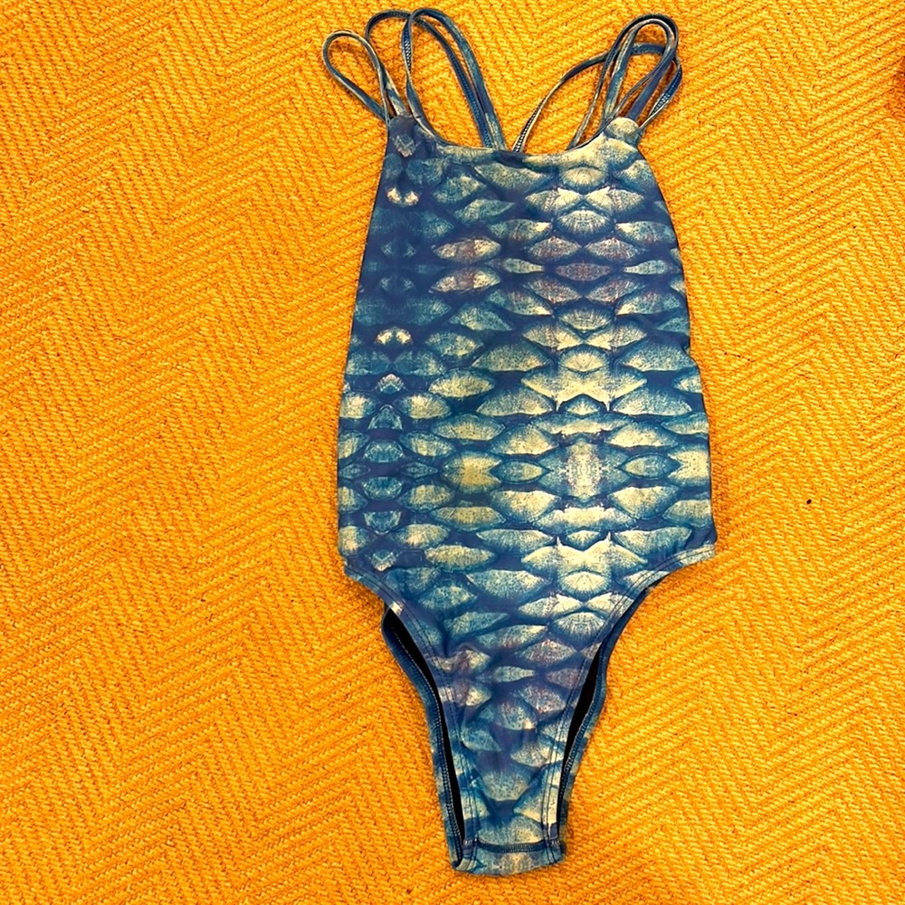 Jolyn Ryker fixed back swimsuit